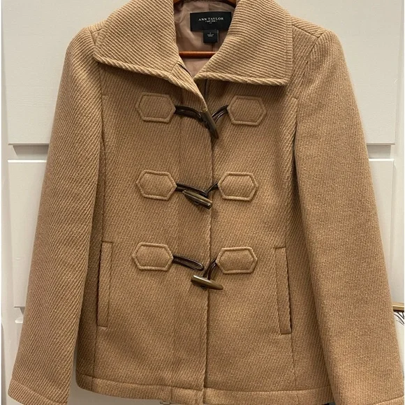 Ann Taylor Tan Peacoat size Small-Women’s. Worn only a couple of times!! - Picture 1 of 6